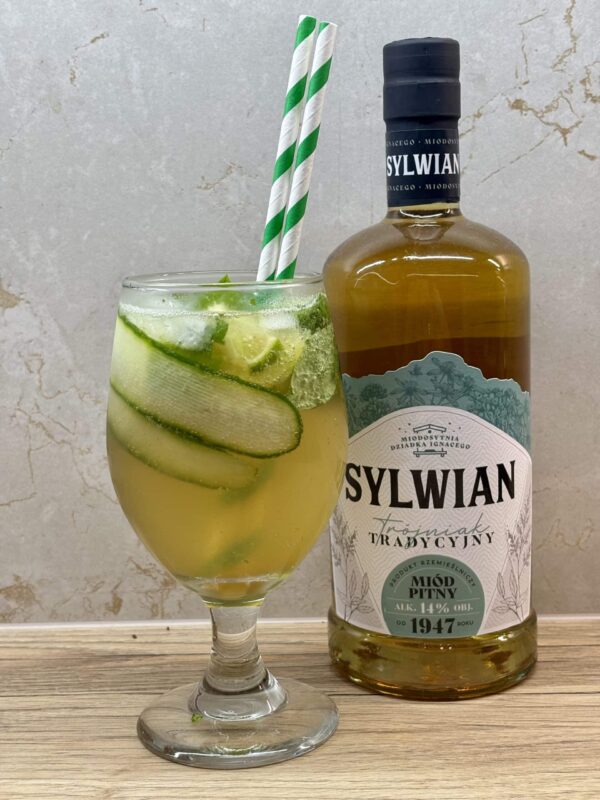 Miód pitny Sylwian Tradycyjny 700 ml - obrazek 3